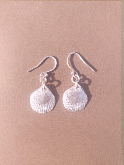 Scallop Shell Earrings - Image 2
