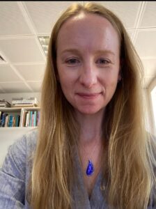 Review of Porthgwarra Mussel Shell Necklace (Deep Blue) by Jason G.