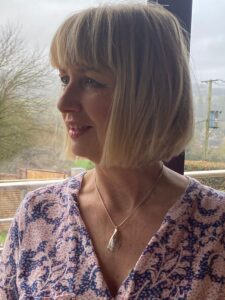 Review of Porthgwarra Mussel Shell Necklace by Anita
